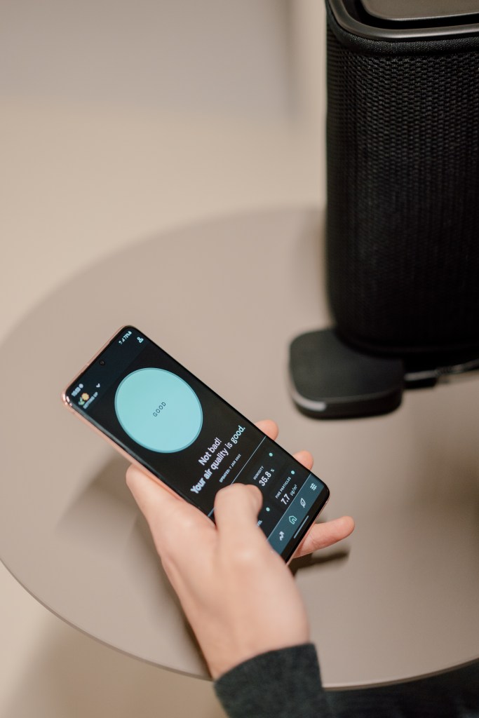 Eteria personal air purifier by Vitesy